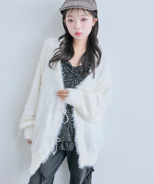 OLIVE des OLIVE（オリーブデオリーブ）の「ビーズリボンロングカーディガン（カーディガン/ボレロ・レディース・オフホワイト/サックスブルー/ピンク/ブラウン・FREE）」の13枚目の写真