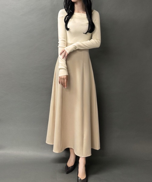junoah（ジュノア）の「ドッキングニットフレアワンピース【ペチスカートセット】[高身長サイズMT有り]（ワンピース・レディース・アイボリー/ブラック/チャコール・MEDIUM/MT）」の2枚目の写真