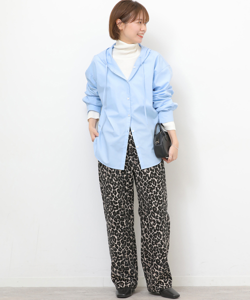 JOURNAL STANDARD relume(ジャーナルスタンダード レリューム)の「フーディーシャツブラウス(シャツ/ブラウス・レディース・スカイブルー/ネイビー・FREE)」の21枚目の写真