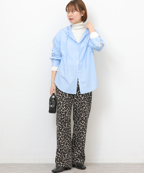 JOURNAL STANDARD relume(ジャーナルスタンダード レリューム)の「フーディーシャツブラウス(シャツ/ブラウス・レディース・スカイブルー/ネイビー・FREE)」の22枚目の写真