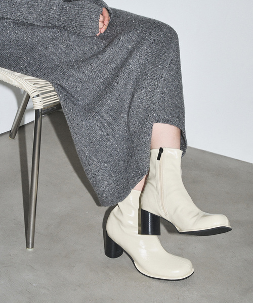 GRISE（グリーズ）の「《追加》GRISE6cmバルブトゥソフトショートブーツ（ブーツ・レディース・キャメル/アイボリー/チャコールグレー/ブラック・X-LARGE/LARGE/MEDIUM/SMALL）」の10枚目の写真