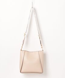 ステラマッカートニー ロゴスクエア クロスボディバッグ ホワイト ショルダー セール】Logo Square Crossbody Bag / ロゴ スクエア クロスボディ