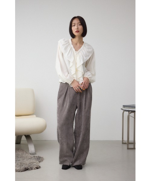 AZUL by moussy(アズールバイマウジー)の「【着丈バリエ】レースアップラッフルブラウス(シャツ/ブラウス・レディース・ブラック/サックスブルー/アイボリー・SMALL/MEDIUM)」の5枚目の写真