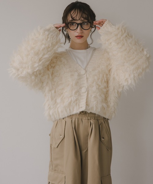 210nouve（トゥージュヌーブ）の「ループヤーン シャギー  カーディガン（カーディガン/ボレロ・レディース・アイボリー/ブラウン/イエロー/ブルー・FREE）」の2枚目の写真