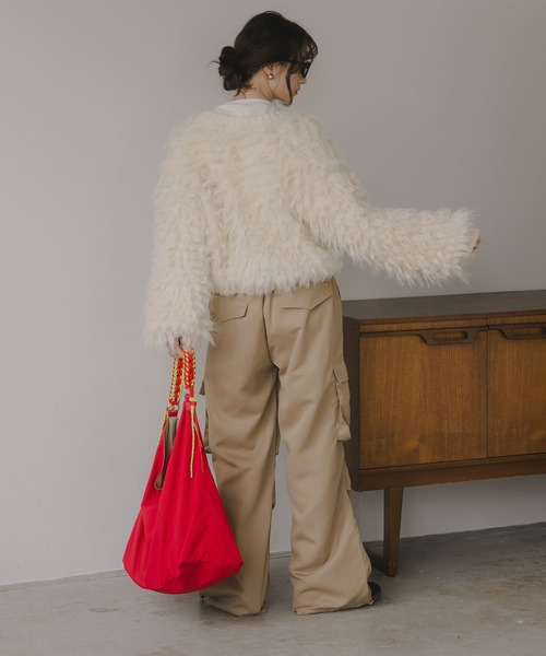 210nouve（トゥージュヌーブ）の「ループヤーン シャギー  カーディガン（カーディガン/ボレロ・レディース・アイボリー/ブラウン/イエロー/ブルー・FREE）」の16枚目の写真