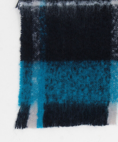 COMME CA ISM（コムサイズム）の「ブークレ チェック柄 マフラー（マフラー・メンズ・ネイビー系/ブラウン系その他・FREE）」の10枚目の写真