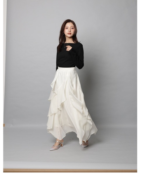 Apuweiser-riche（アプワイザーリッシェ）の「エアリーアシメフリルスカート（スカート・レディース・スモークピンク/ブラック・0/1/2）」の5枚目の写真