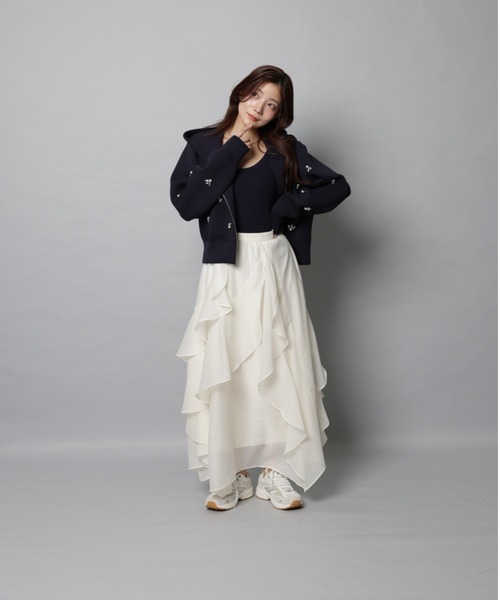 Apuweiser-riche（アプワイザーリッシェ）の「エアリーアシメフリルスカート（スカート・レディース・スモークピンク/ブラック・0/1/2）」の9枚目の写真