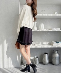大人可愛く仕上がる、フリルヘムニットミニスカート♪