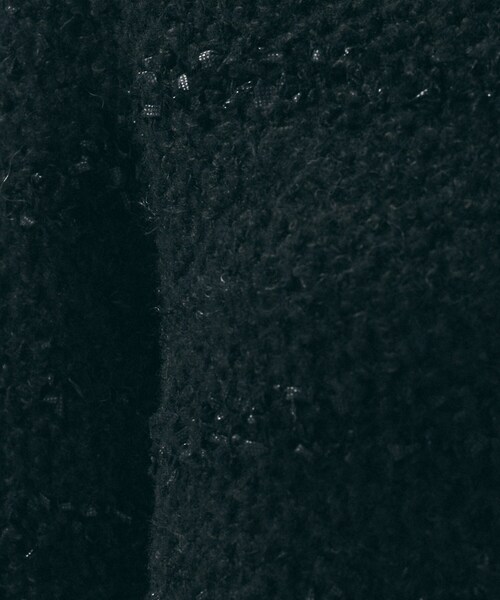 UNTITLED（アンタイトル）の「【ツイード調/コンパクト丈】ブークレーボートネックニット（ニット/セーター・レディース・ブラック/ホワイト系7・00/02/04/44/48）」の4枚目の写真