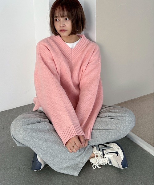 PILIT（ピリット）の「Vネックボリュームニット（ニット/セーター・レディース・サックスブルー/ピンク/ブルー/杢グレー・MEDIUM）」の12枚目の写真