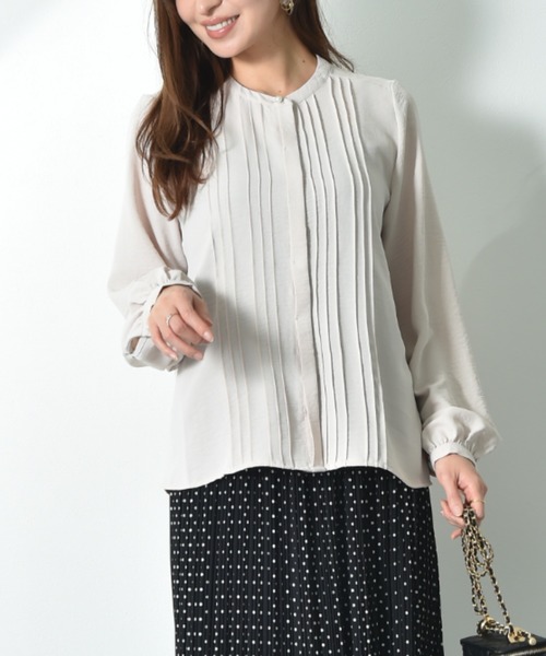 INTERPLANET（インタープラネット）の「【UV・接触冷感】ポーラピンタックブラウス（シャツ/ブラウス・レディース・ベージュ/オフホワイト/ブラック・FREE）」の3枚目の写真