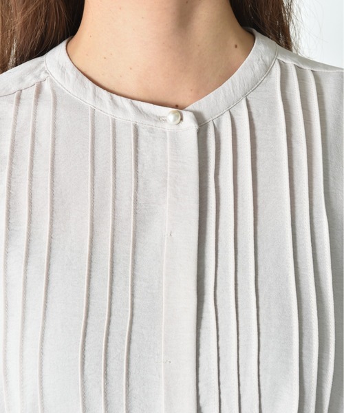 INTERPLANET（インタープラネット）の「【UV・接触冷感】ポーラピンタックブラウス（シャツ/ブラウス・レディース・ベージュ/オフホワイト/ブラック・FREE）」の16枚目の写真