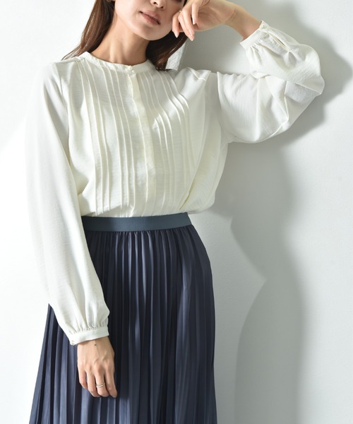 INTERPLANET（インタープラネット）の「【UV・接触冷感】ポーラピンタックブラウス（シャツ/ブラウス・レディース・ベージュ/オフホワイト/ブラック・FREE）」の11枚目の写真