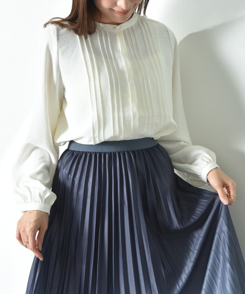 INTERPLANET（インタープラネット）の「【UV・接触冷感】ポーラピンタックブラウス（シャツ/ブラウス・レディース・ベージュ/オフホワイト/ブラック・FREE）」の10枚目の写真