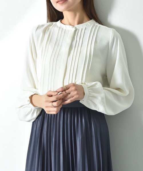 INTERPLANET（インタープラネット）の「【UV・接触冷感】ポーラピンタックブラウス（シャツ/ブラウス・レディース・ベージュ/オフホワイト/ブラック・FREE）」の8枚目の写真