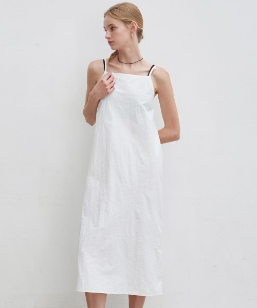 NICK&NICOLE(ニックアンドニコール)の「MOOD SLEEVELESS LONG DRESS_IVORY(ワンピース・レディース・その他・FREE)」の1枚目の写真