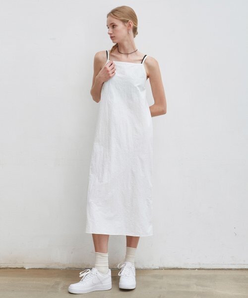 NICK&NICOLE(ニックアンドニコール)の「MOOD SLEEVELESS LONG DRESS_IVORY(ワンピース・レディース・その他・FREE)」の4枚目の写真
