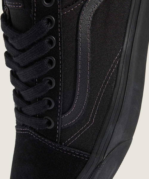 VANS（バンズ）の「オールドスクール インシュレーテッド / MTE Old Skool Insulated BLACK/ VN000DC6BKA1（スニーカー・メンズ・ブラック×ブラック・5.5/6/6.5/7/7.5/10/10.5/11/11.5/12/9.5/5/8/9/8.5）」の6枚目の写真