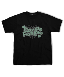 ESCAPEFROM（エスケープフロム）の「Green cubic heart print t-shirt black（Tシャツ/カットソー・メンズ）」