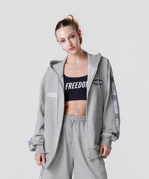 FREEDOM(フリーダム)の「レタリングフードジップアップ(グレー)(ジャージ・メンズ・その他・3XL/4XL/LARGE/X-LARGE/2XL)」の1枚目の写真