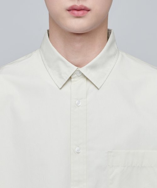 MUSINSA STANDARD(ムシンサスタンダード)の「特大ポプリンシャツ【クリーム】(シャツ/ブラウス・メンズ・その他・SMALL/MEDIUM/LARGE/X-LARGE/XX-LARGE)」の5枚目の写真