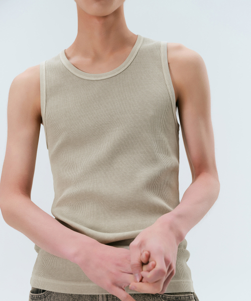 MUSINSA STANDARD（ムシンサスタンダード）の「ピグメントタンクトップ [ダスティクリーム]（Tシャツ/カットソー・メンズ・その他・SMALL/MEDIUM/LARGE/X-LARGE/XX-LARGE/XXX-LARGE）」の4枚目の写真