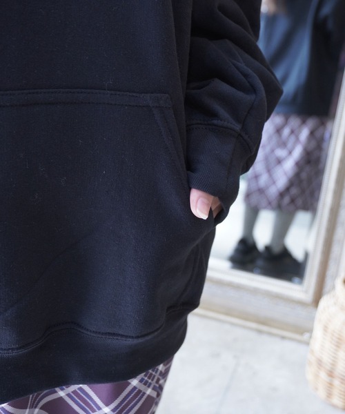 AKISHIKA design(アキシカデザイン)の「KNK CLUB HOODIE(パーカー・メンズ・Black・L/XL)」の6枚目の写真