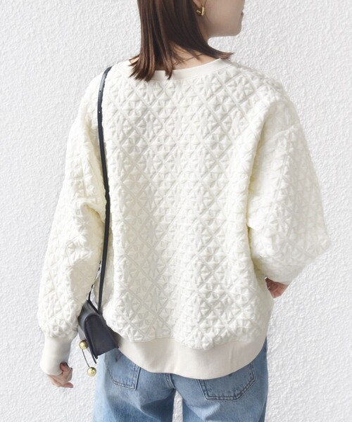 SHIPS（シップス）の「【WEB限定】〈手洗い可能〉キルティング ジャカード キーネック プルオーバー（Tシャツ/カットソー・レディース・オフホワイト/グレー/ネイビー・ONE SIZE）」の16枚目の写真