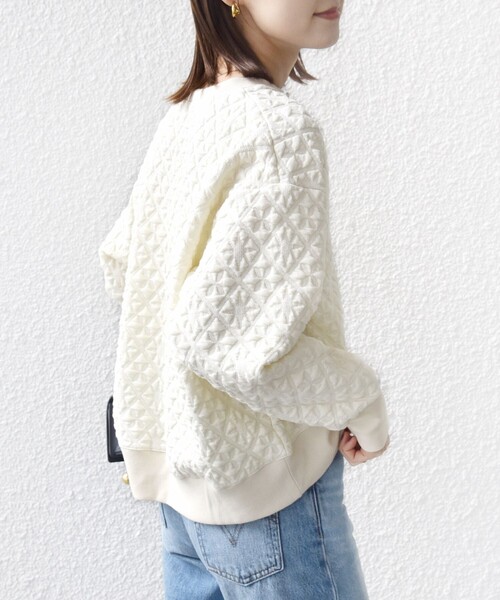 SHIPS（シップス）の「【WEB限定】〈手洗い可能〉キルティング ジャカード キーネック プルオーバー（Tシャツ/カットソー・レディース・オフホワイト/グレー/ネイビー・ONE SIZE）」の17枚目の写真