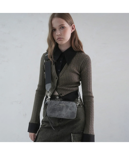 Vivacious（ビバシャス）の「Keira Mini Square Bag - 5COL（メッセンジャーバッグ・レディース・ピンク/アイボリー/ブラック/ブラックミックス/グレイッシュブルー・FREE）」の3枚目の写真