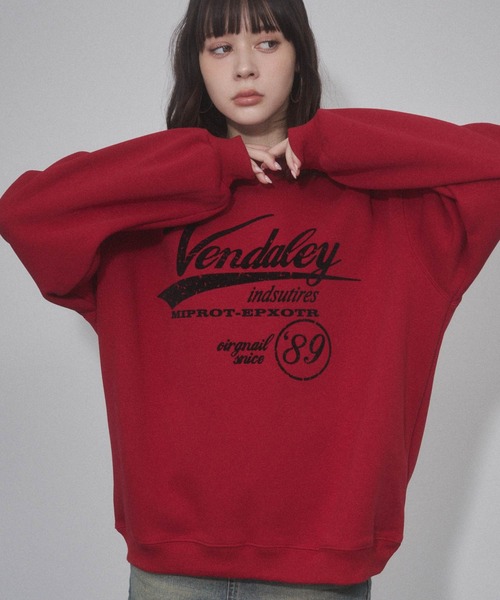 ENVYM（アンビー）の「ヴィンテージプリントオーバーサイズスウェット（スウェット・レディース・グレー/レッド/ブラウン/ブラック・FREE）」の4枚目の写真