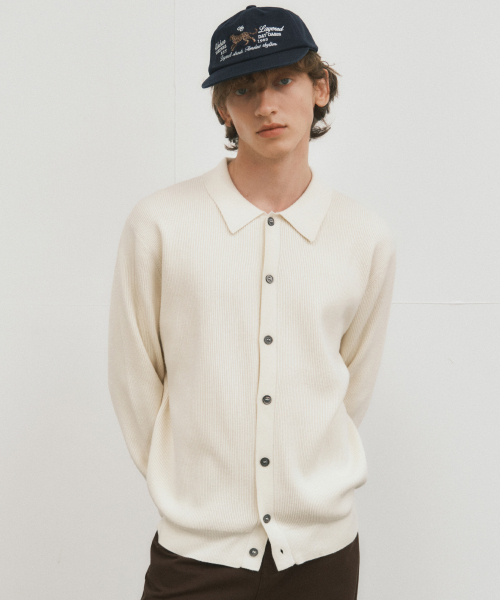 WEDNESDAY OASIS(ウェンズデーオアシス)の「オールウェイズウォッシャブルカラー ニットカーディガン_IVORY(WC25-KN45)(カーディガン/ボレロ・メンズ・アイボリー・MEDIUM/LARGE)」の1枚目の写真