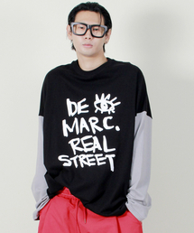 DEMARC（ドゥマーク）の「オーバーサイズストリートテキスト配色長袖Tシャツブラック（Tシャツ/カットソー）」