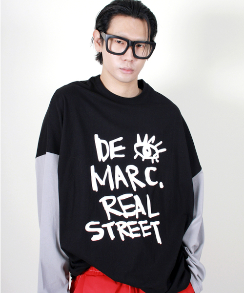 DEMARC(ドゥマーク)の「オーバーサイズストリートテキスト配色長袖Tシャツブラック(Tシャツ/カットソー・メンズ・その他・MEDIUM/LARGE)」の2枚目の写真
