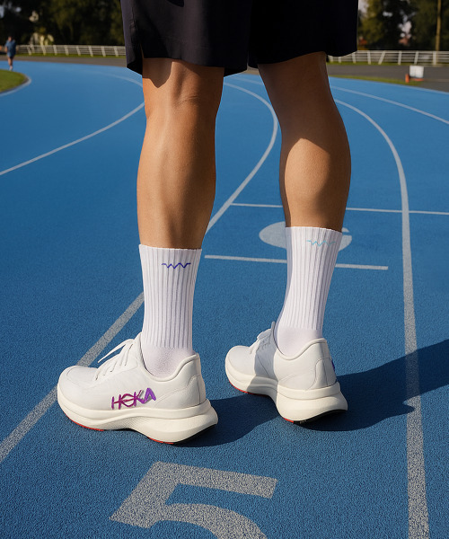 ODDSOCKS（オッドソックス）の「[3PACK] クールマックスクッショニングカラーロニングクルーソックス-ホワイトセット（スポーツグッズ・レディース・その他・M23cm～25cm/L25cm～27cm）」の3枚目の写真