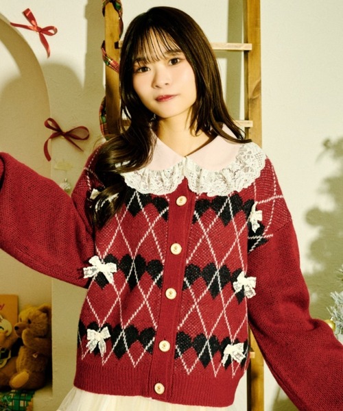 kutir（クティール）の「【クティールとレトロ】レースリボンハート柄アーガイルカーディガン（カーディガン/ボレロ・レディース・ネイビー/レッド・FREE）」の2枚目の写真