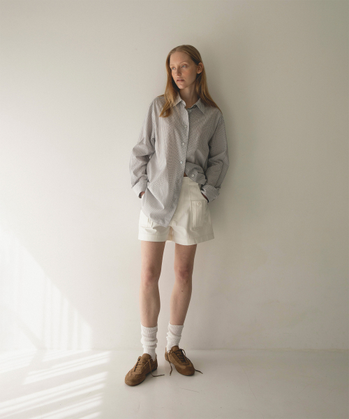 ANOTHER OFFICE WOMEN(アナザー オフィス ウーマン)の「w. Bush Herringbone Shorts (White)(その他パンツ・レディース・その他・34/36)」の2枚目の写真