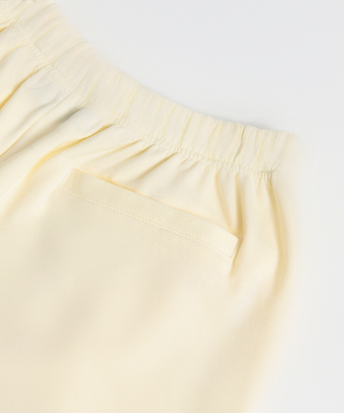 TEN PAST SEVEN(テン ファスト セブン)の「ロゴスウェットショーツ - アイボリー(その他パンツ・メンズ・その他・SMALL/MEDIUM/LARGE)」の3枚目の写真