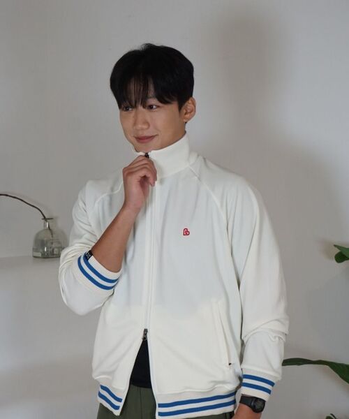 LENGAGEMENT（ランガージュマン）の「スモールハートスタジアムトラックトップジャージ [ネイビー]（ジャージ・レディース・ネイビー・SMALL/MEDIUM/LARGE）」の2枚目の写真