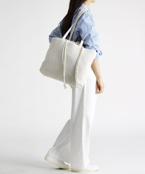 GREEN STUFF(グリーンスタッフ)の「boat string bag 66 corduroy canvas - ivory L(エコバッグ/サブバッグ・レディース・その他・FREE)」の4枚目の写真