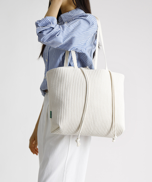 GREEN STUFF(グリーンスタッフ)の「boat string bag 66 corduroy canvas - ivory L(エコバッグ/サブバッグ・レディース・その他・FREE)」の5枚目の写真