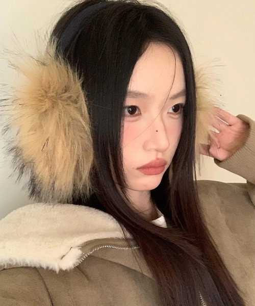 shopnikoniko(ショップニコニコ)の「耳当て イヤーマフ イヤマフ ボリューム MIXフェイクファー 耳あて イヤーマフラー(イヤーマフ・レディース・ブラウン・フリー)」の1枚目の写真