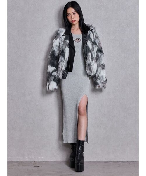 GYDA(ジェイダ)の「GD bijou MOLD LONGニットワンピース(ワンピース・レディース・ブラック/グレー・FREE)」の14枚目の写真