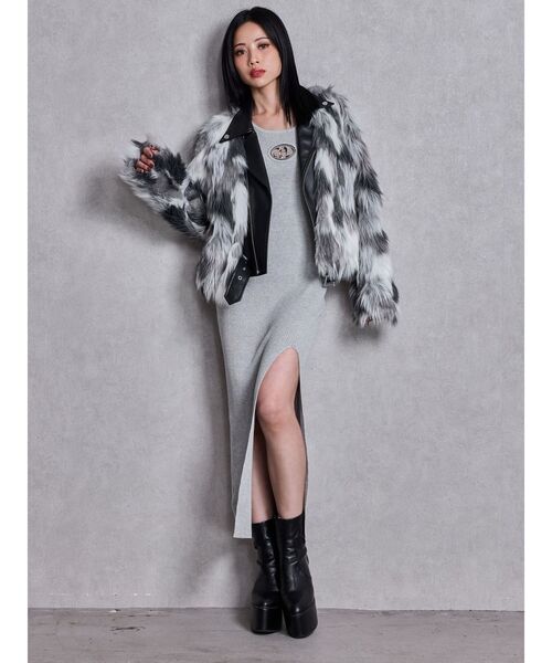 GYDA(ジェイダ)の「GD bijou MOLD LONGニットワンピース(ワンピース・レディース・ブラック/グレー・FREE)」の13枚目の写真