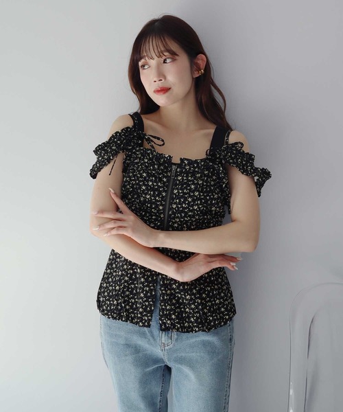 earth music&ecology（アースミュージックアンドエコロジー）の「フラワーペプラムビスチェ（ベスト・レディース・アイボリー/ブラック・FREE）」の19枚目の写真