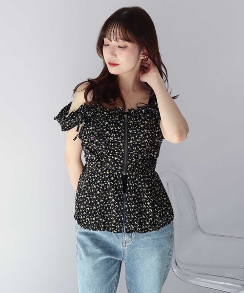 earth music&ecology（アースミュージックアンドエコロジー）の「フラワーペプラムビスチェ（ベスト・レディース・アイボリー/ブラック・FREE）」の20枚目の写真