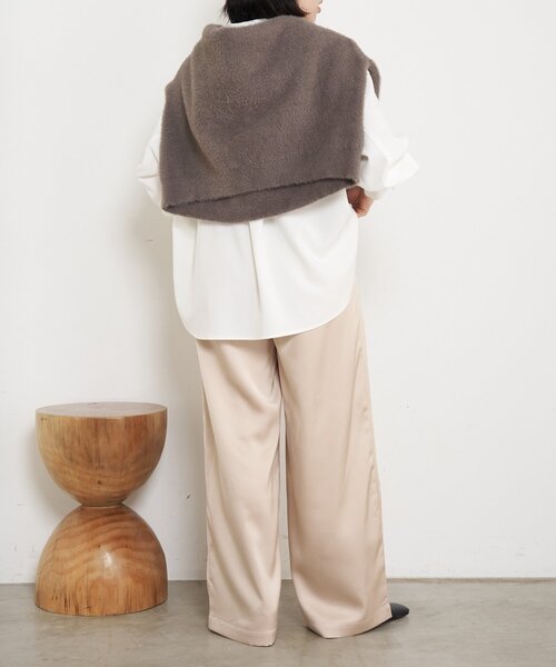 Jena espace merveilleux(ジェナ エスパスメルヴェイユ)の「【ツヤで差がつく】サテンイージーパンツ(その他パンツ・レディース・ブラック/ベージュ/イエロー・FREE)」の15枚目の写真