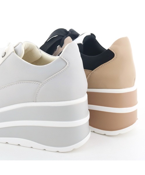 byあしながおじさん（バイアシナガオジサン）の「厚底レースアップスニーカー　8710637（スニーカー・レディース・ブラック/ベージュ/ライトグレー・M/S/L/LL）」の12枚目の写真