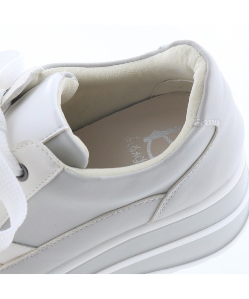 byあしながおじさん（バイアシナガオジサン）の「厚底レースアップスニーカー　8710637（スニーカー・レディース・ブラック/ベージュ/ライトグレー・M/S/L/LL）」の13枚目の写真